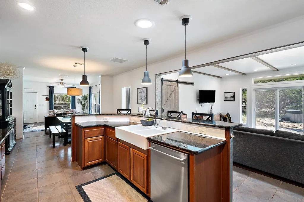 415 Angel Fire Road Dripping Springs TX 78620