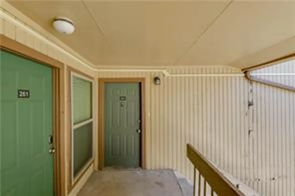 2124 Burton Drive Austin TX 78741