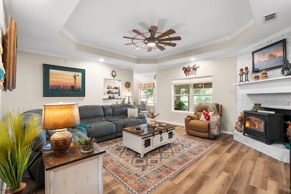 1006 Lonestar Drive Kempner TX 76539