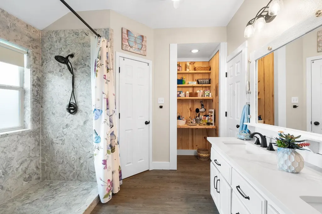 1006 Lonestar Drive Kempner TX 76539
