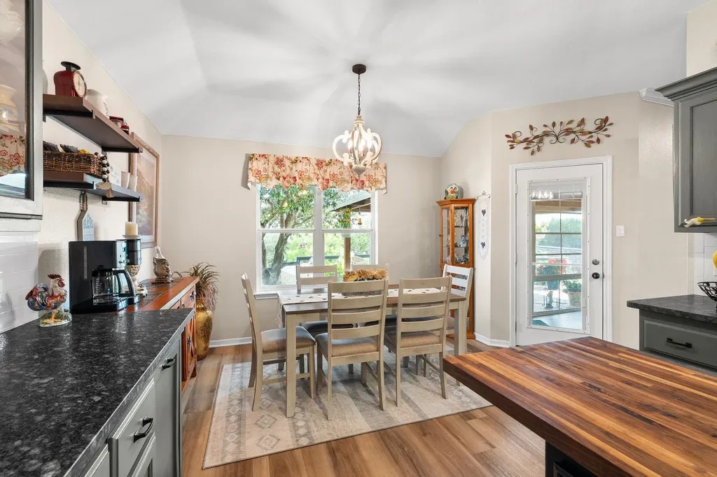 1006 Lonestar Drive Kempner TX 76539