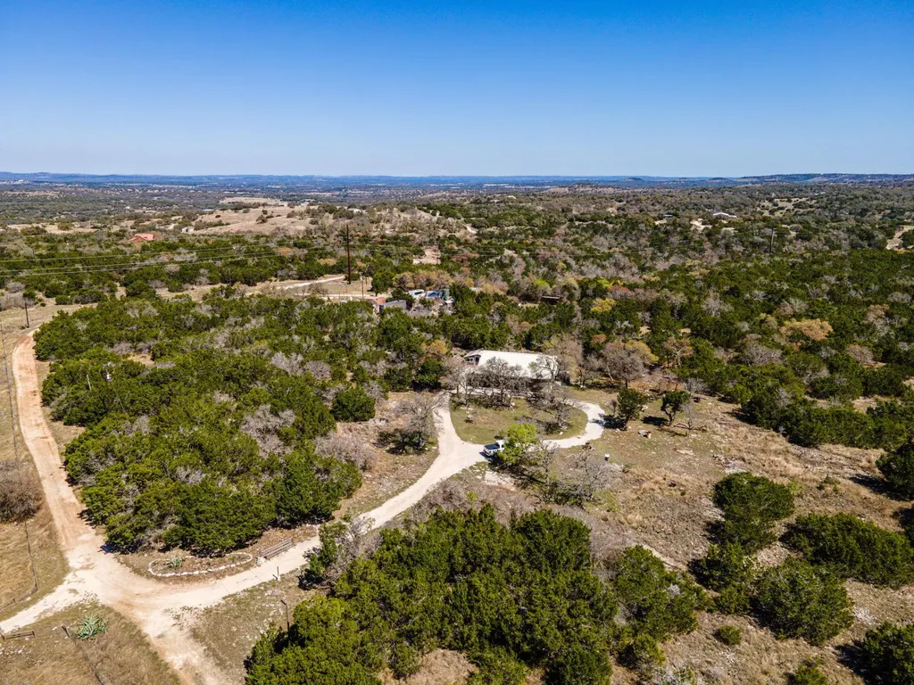1301 Altwein Road Blanco TX 78606
