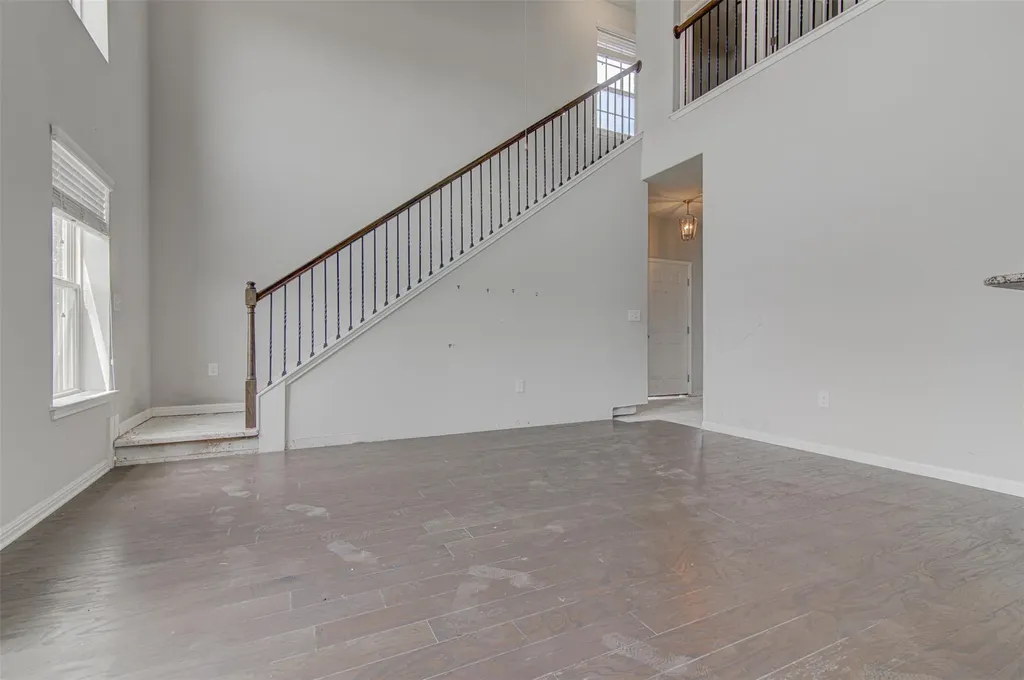 1407 Airedale Road Austin TX 78748