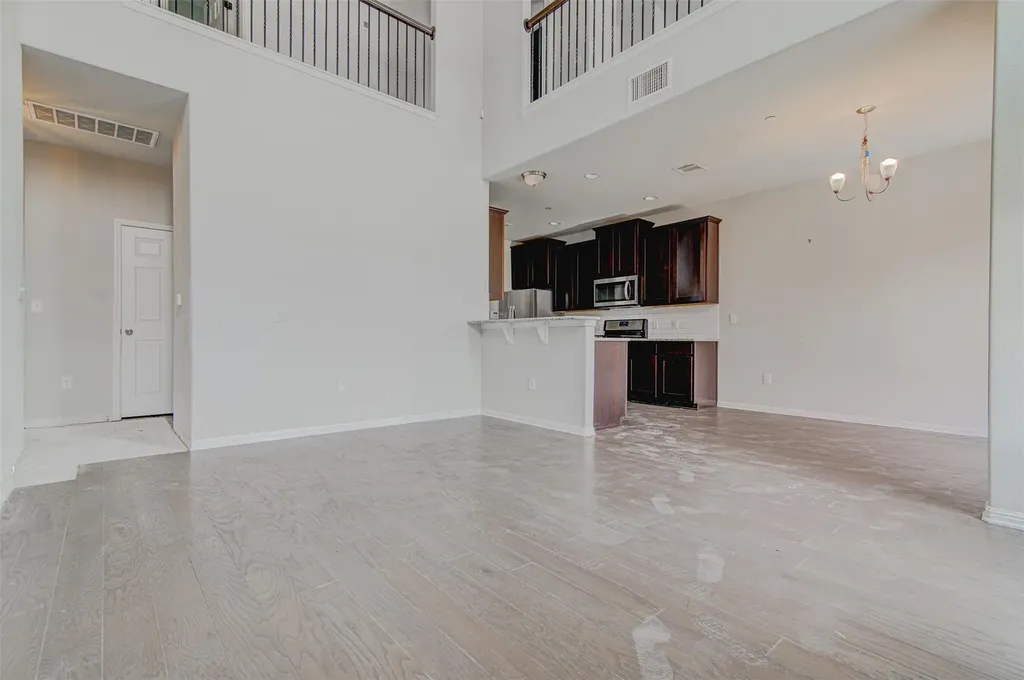 1407 Airedale Road Austin TX 78748
