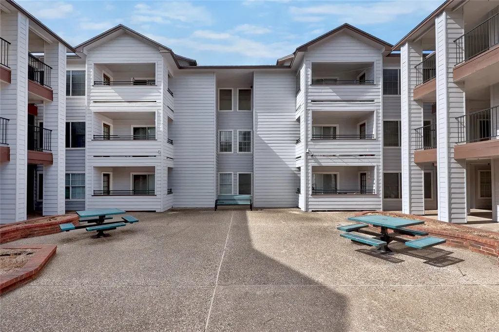 501 W 26th Street Austin TX 78705