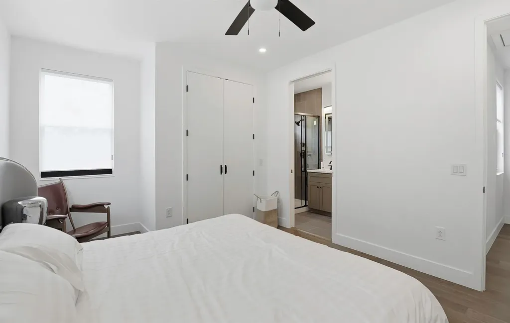 1208 W Oltorf Street Austin TX 78704