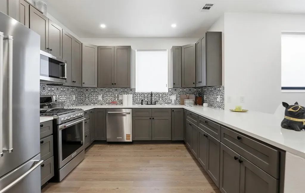 1208 W Oltorf Street Austin TX 78704