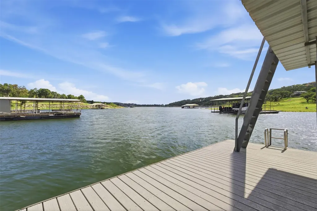 20200 Barnett Glenn Road Spicewood TX 78669