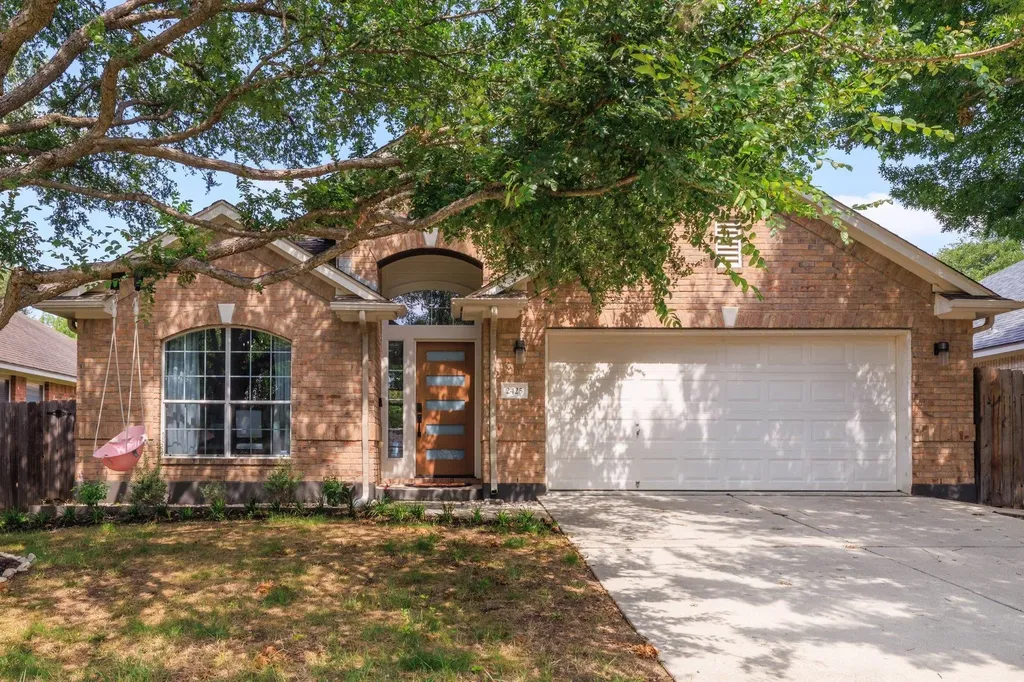 2425 National Park Boulevard Austin TX 78747
