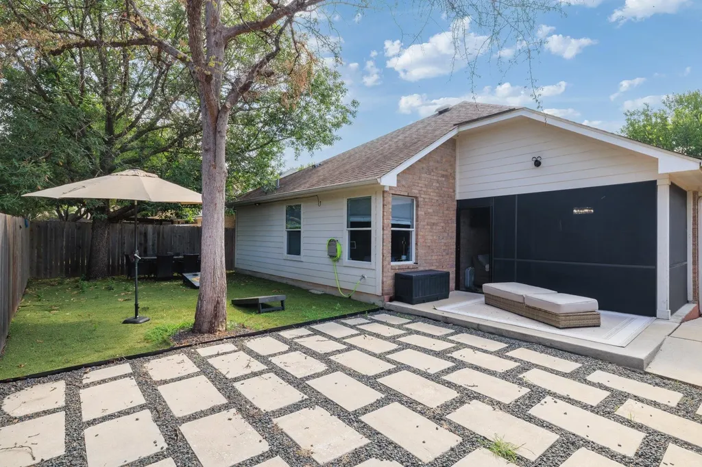 2425 National Park Boulevard Austin TX 78747