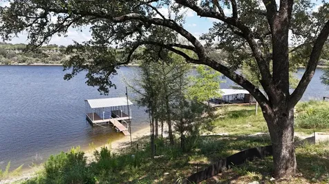 1015-1017 Lake Shore Lot 72&73 Drive Spicewood TX 78669