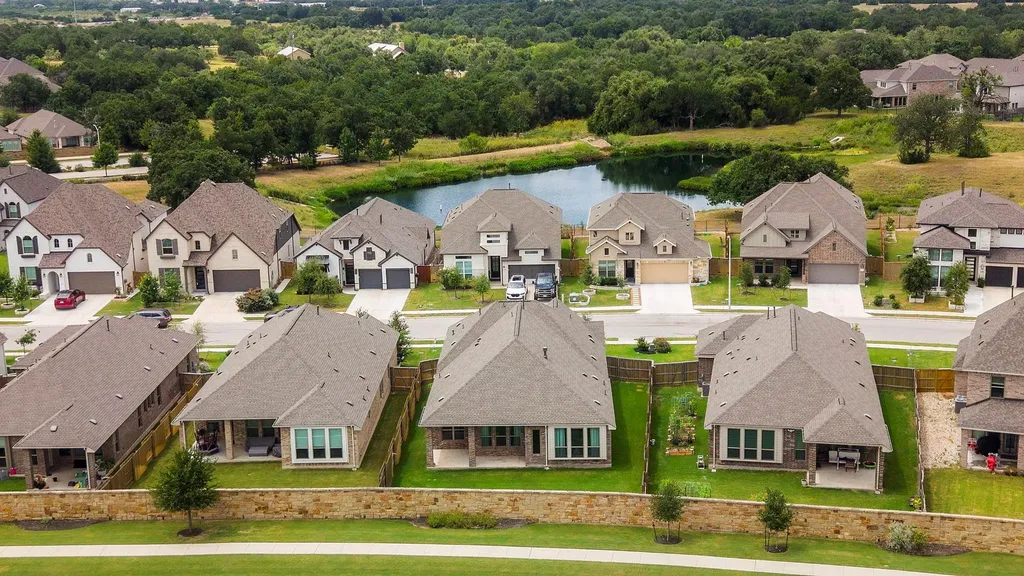 1144 Cathedral Oaks Drive Leander TX 78641