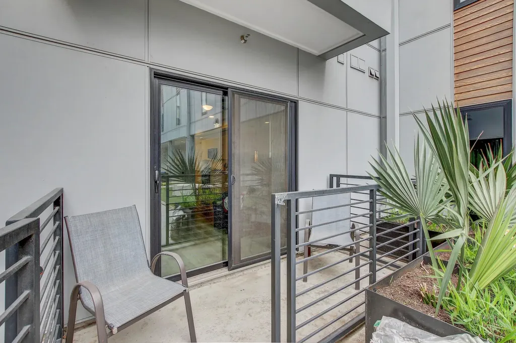 2220 Webberville Road Austin TX 78702