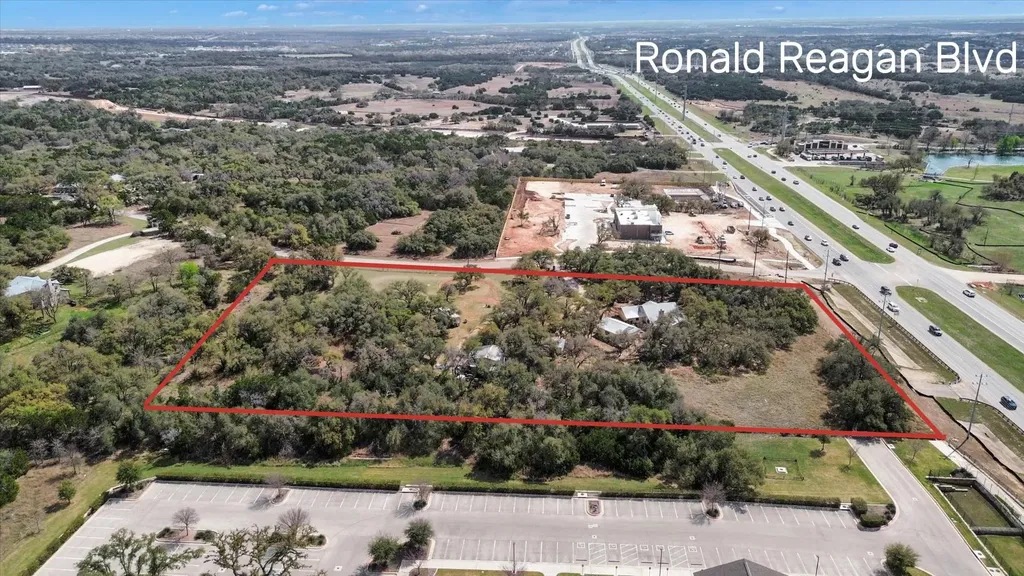 51 County Road 264 Leander TX 78641