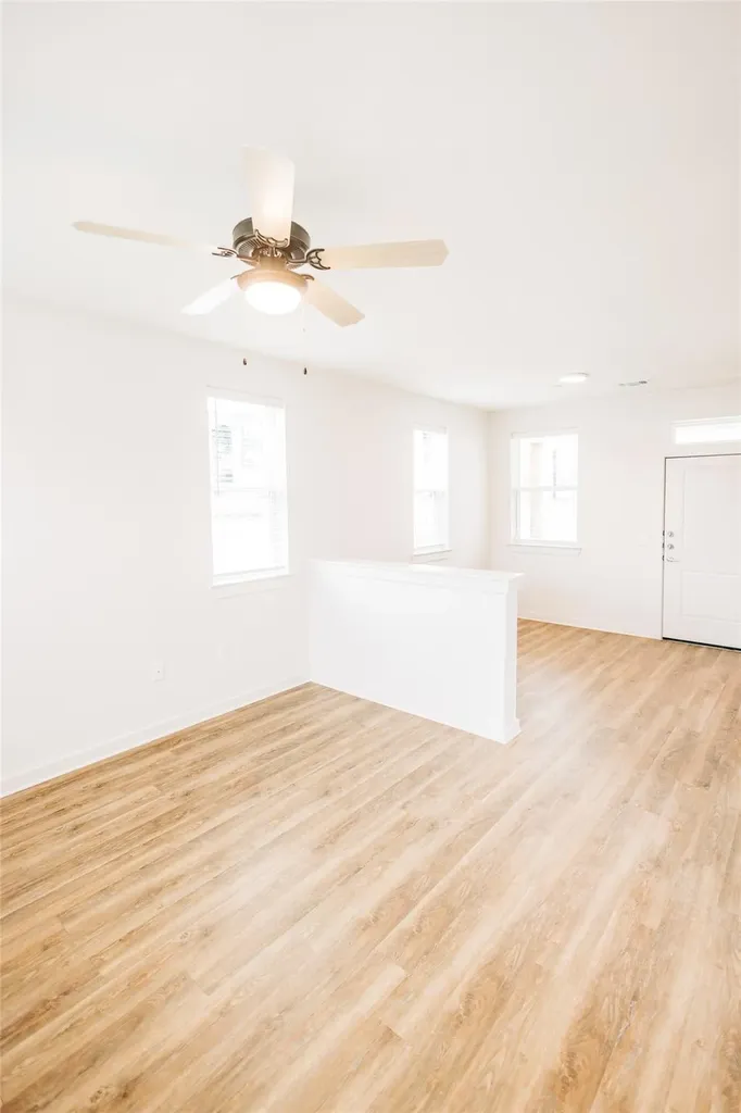 7051 Meadow Lake Boulevard Austin TX 78744