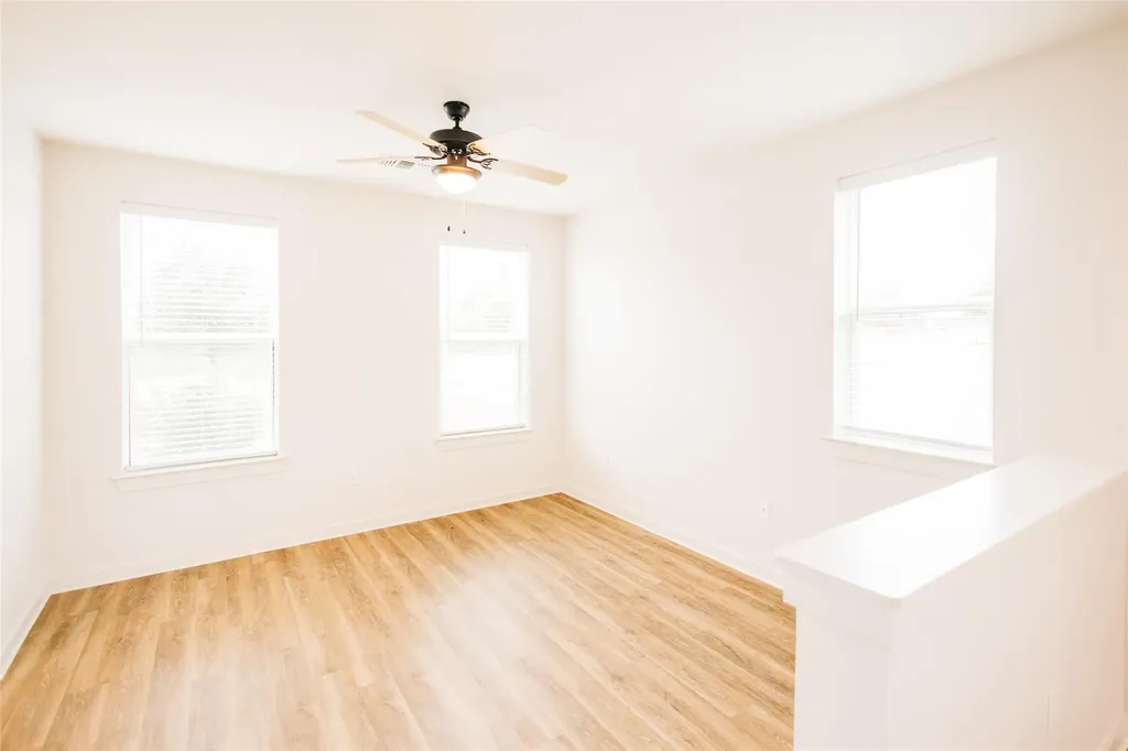 7051 Meadow Lake Boulevard Austin TX 78744