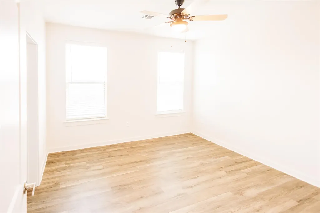 7051 Meadow Lake Boulevard Austin TX 78744