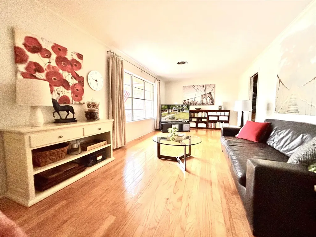 7505 Greenhaven Drive Austin TX 78757