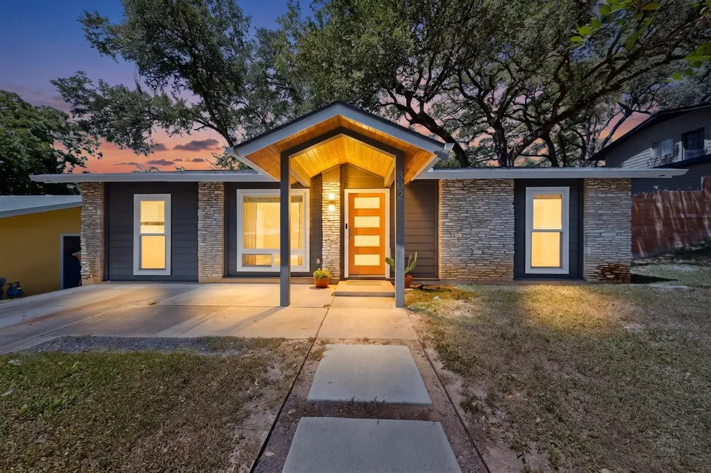 302 Rowland Drive Austin TX 78745