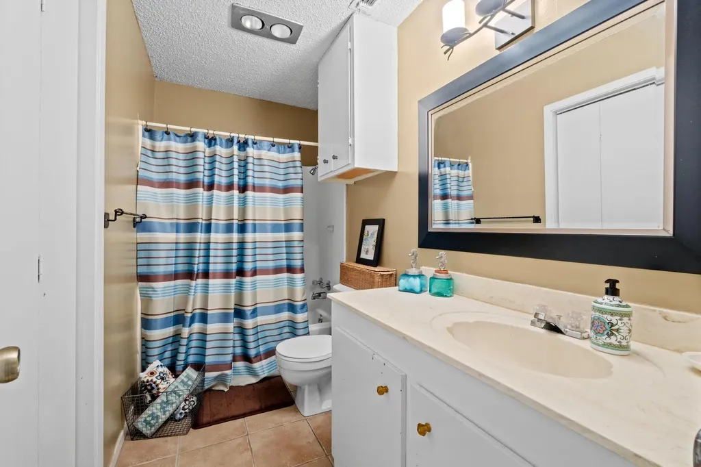 103 S Laurelwood Drive S Austin TX 78733