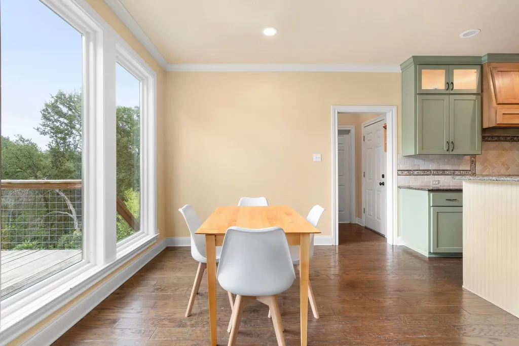 2716 Bartons Bluff Lane Austin TX 78746
