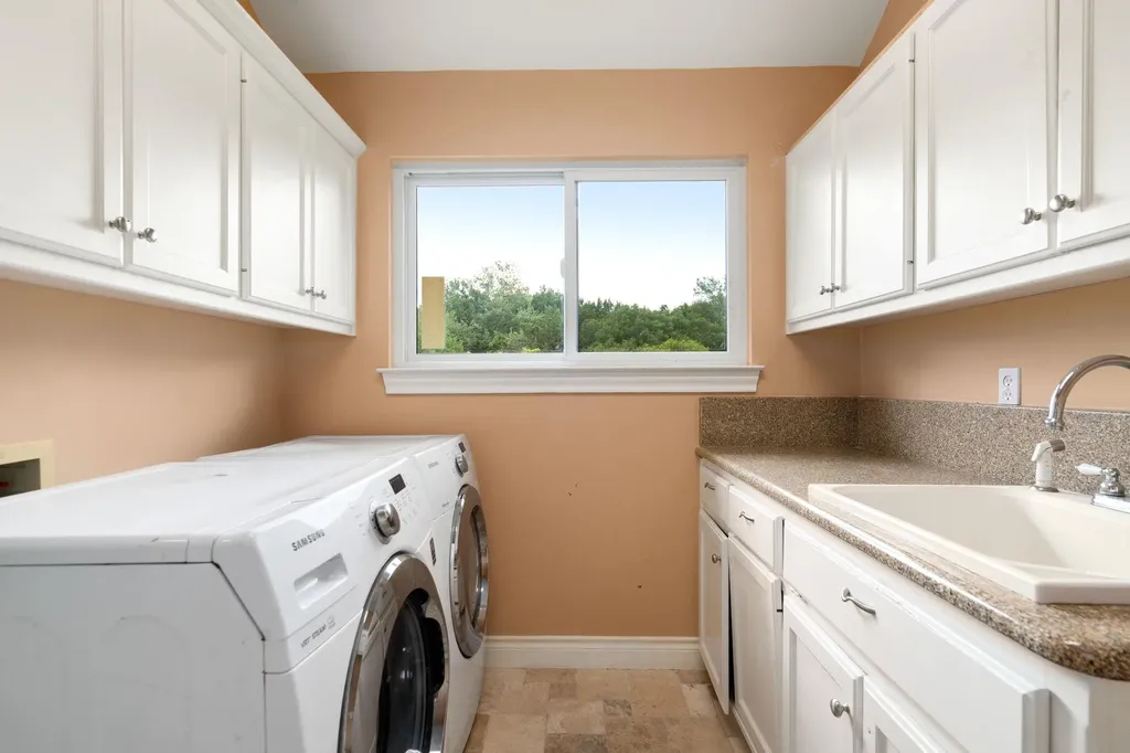 2716 Bartons Bluff Lane Austin TX 78746