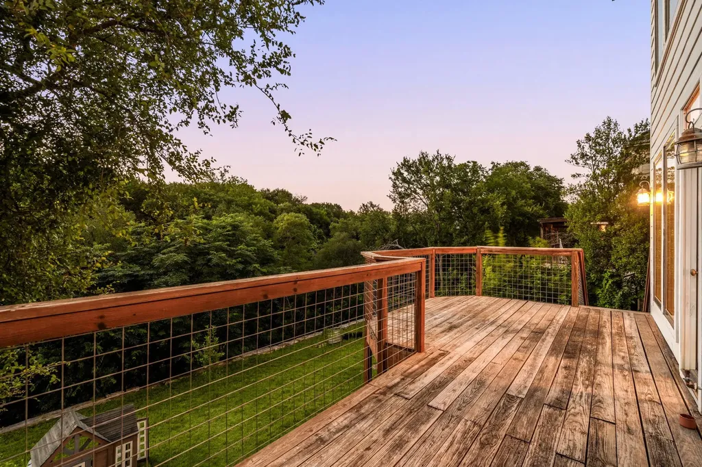 2716 Bartons Bluff Lane Austin TX 78746