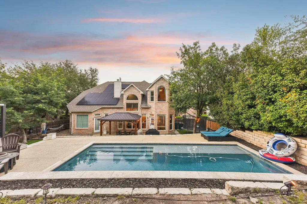11937 Portobella Drive Austin TX 78732