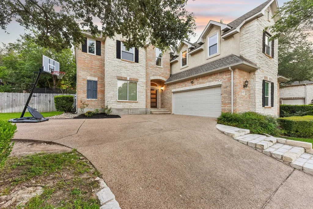 11937 Portobella Drive Austin TX 78732