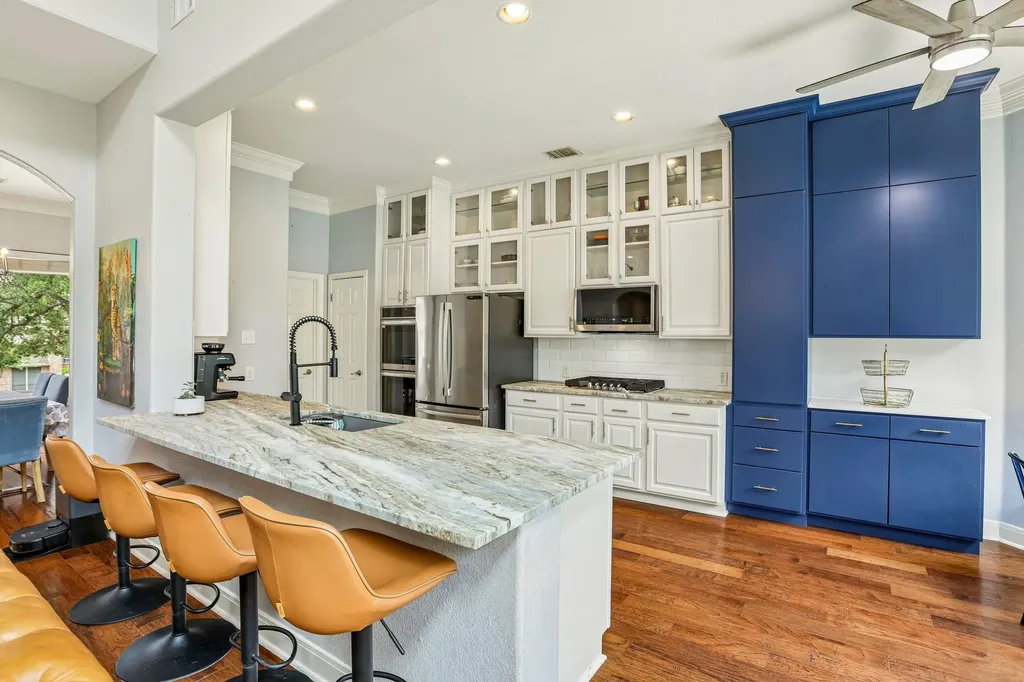 11937 Portobella Drive Austin TX 78732