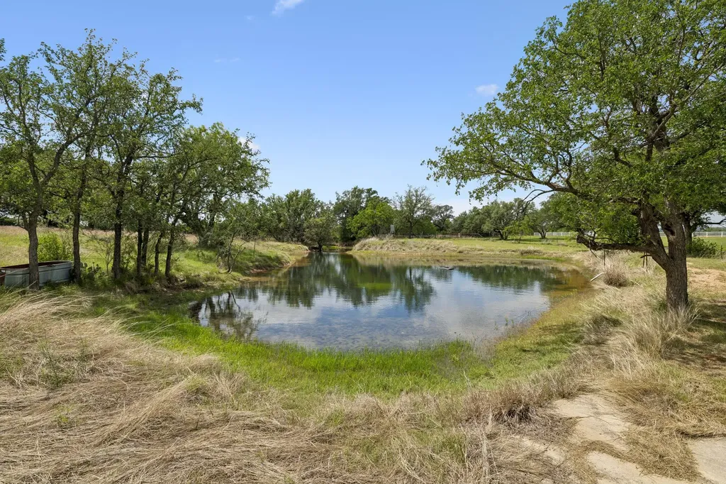 1450 Fm 2342 Kingsland TX 78639