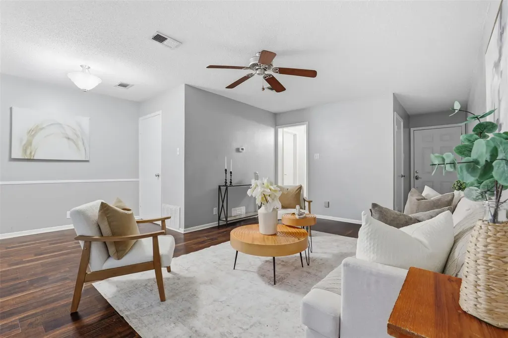3505 Greystone Drive Austin TX 78731