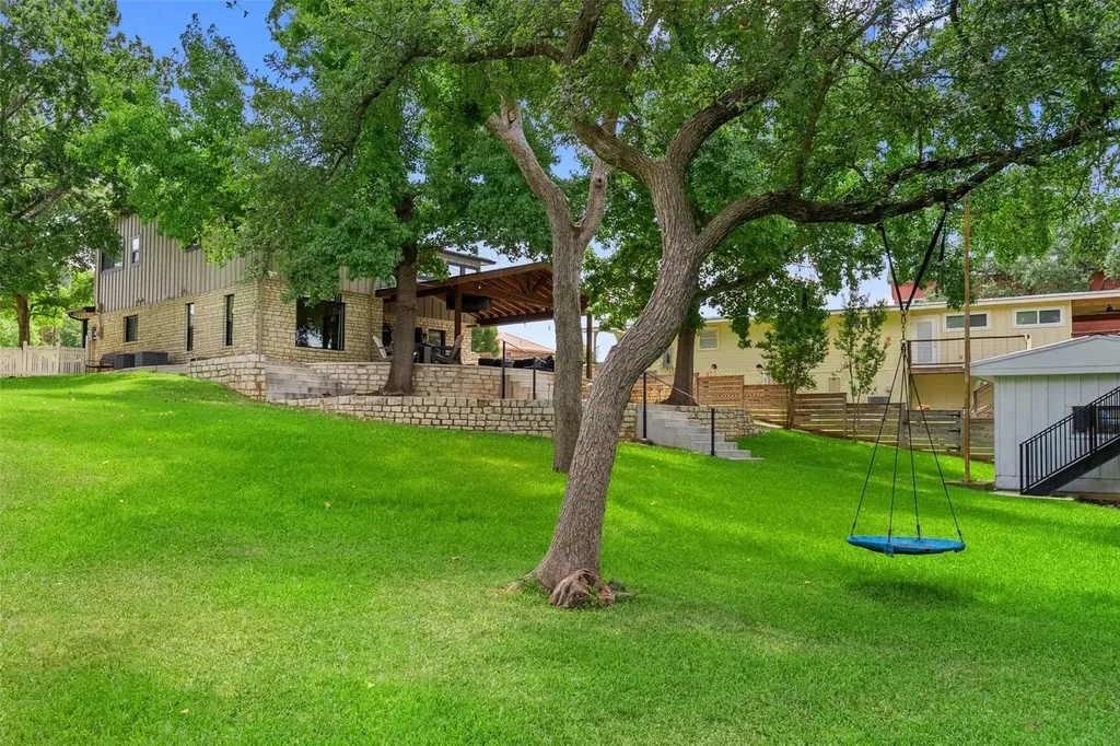 312 Mountain View Llano TX 78643