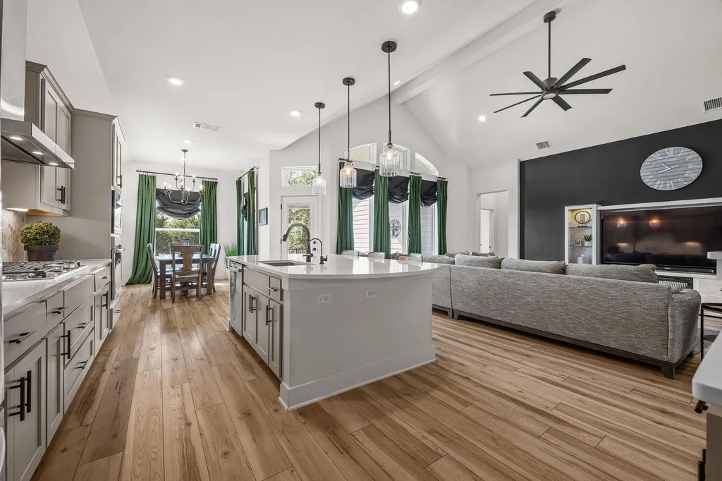 68 Rancho Trail Georgetown TX 78628