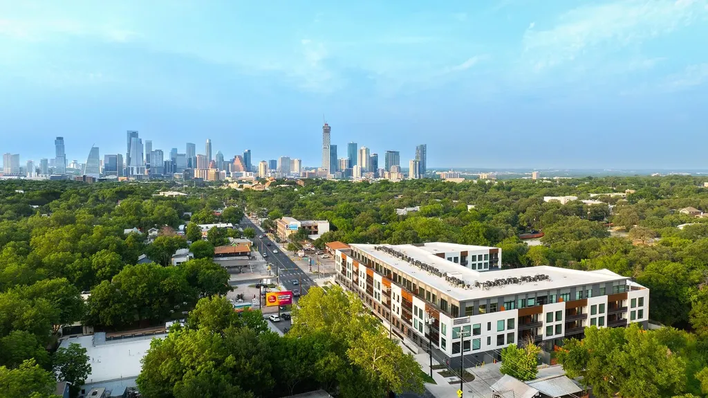 2209 S 1st. Street Austin TX 78704