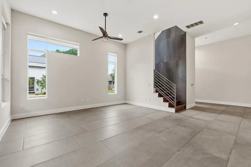 1307 Clifford Avenue Austin TX 78702