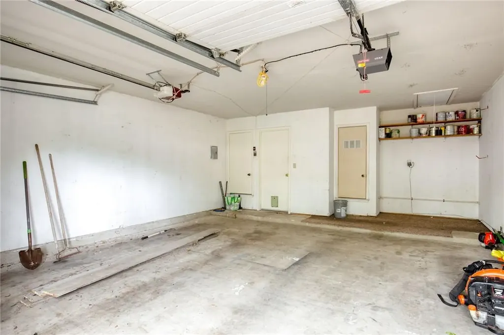 9708 Moorberry Street Austin TX 78729