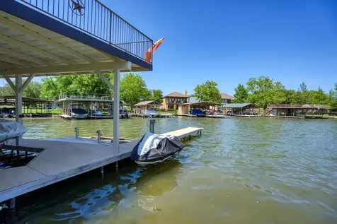 213 Lakeview Sunrise Beach TX 78643