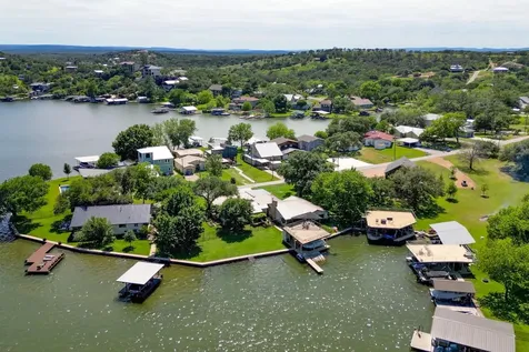 213 Lakeview Sunrise Beach TX 78643