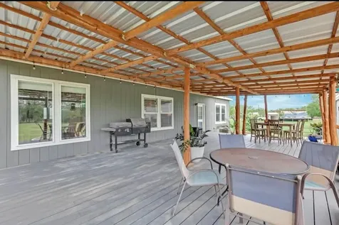 213 River Front Drive Cedar Creek TX 78612