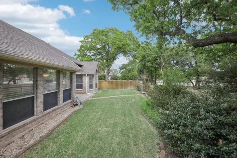 9309 Slate Creek Trail Austin TX 78717