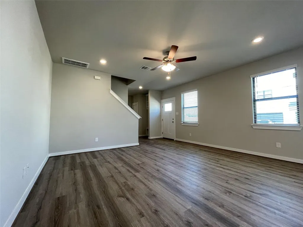 147 Waterside Road Buda TX 78610
