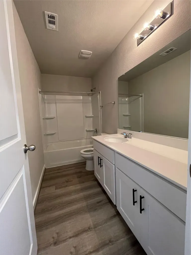 147 Waterside Road Buda TX 78610