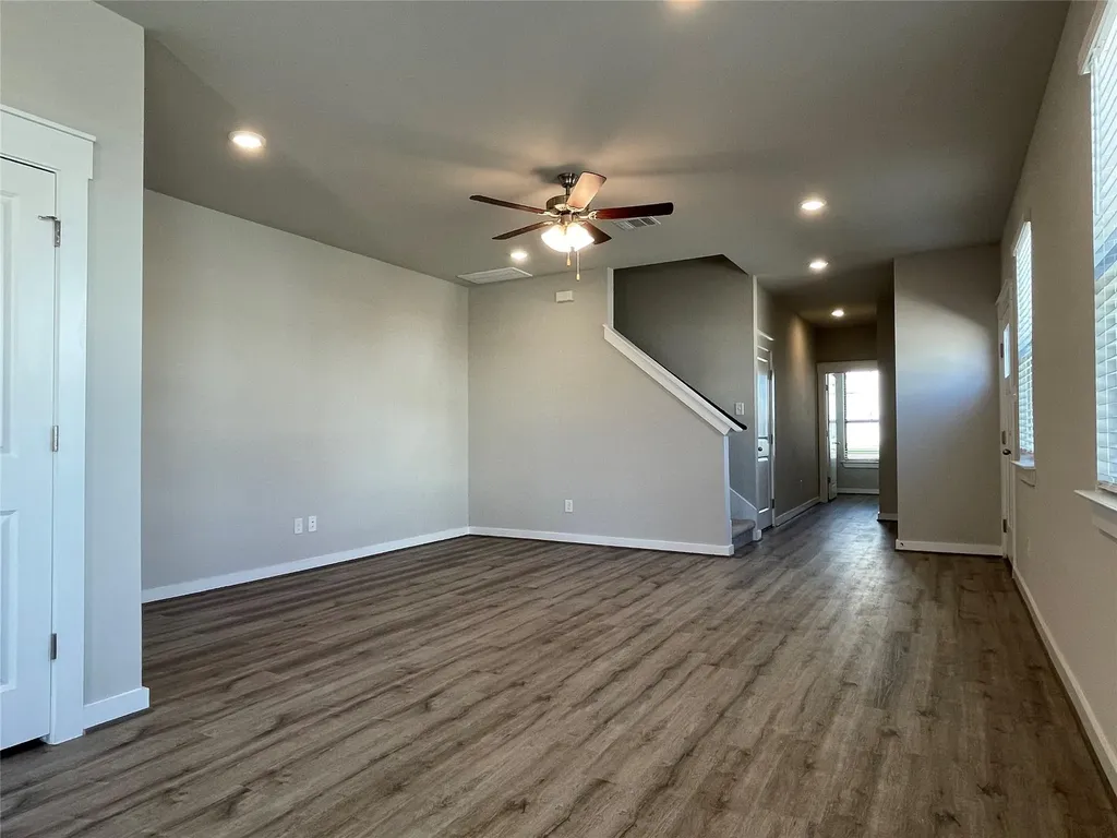 147 Waterside Road Buda TX 78610