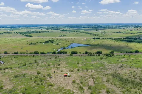 Lot 3 Highway 36 Rogers TX 76569