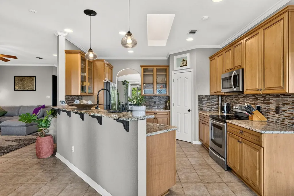 20803 Mckinley Cove Lago Vista TX 78645