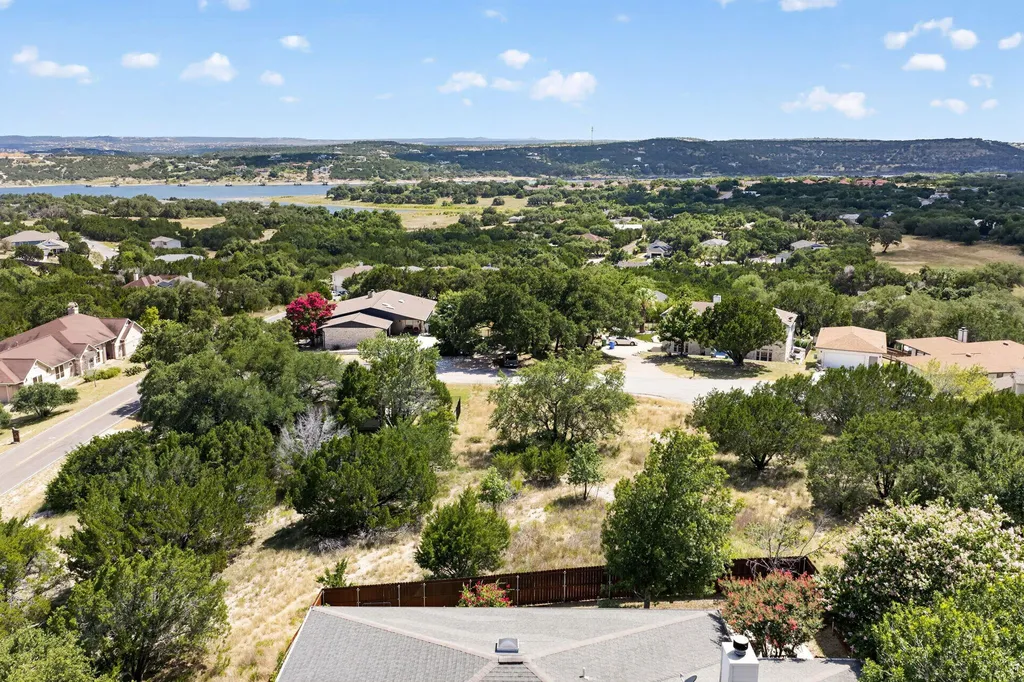 20803 Mckinley Cove Lago Vista TX 78645