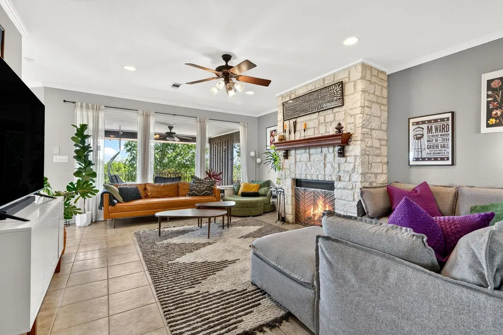 20803 Mckinley Cove Lago Vista TX 78645