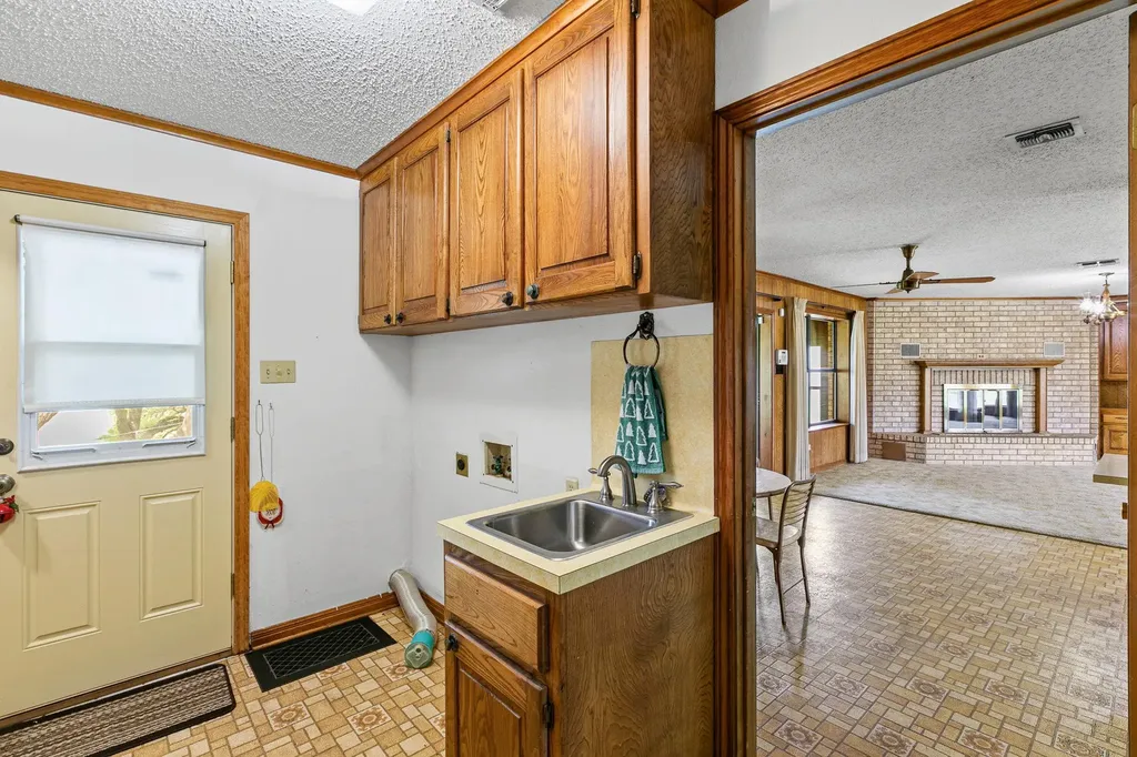 10040 W Fm 93 Belton TX 76513
