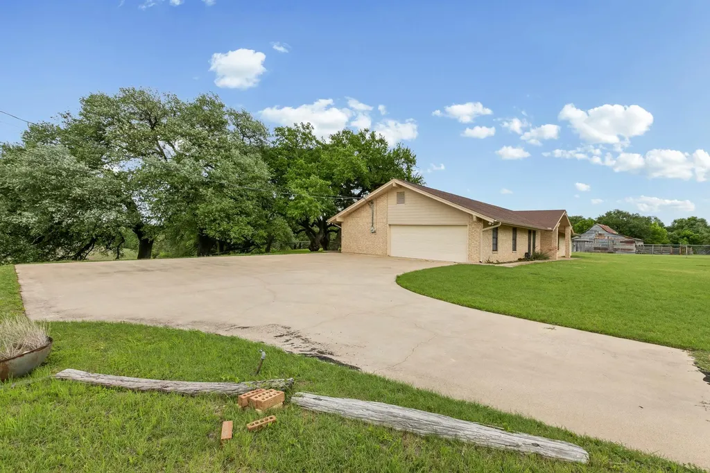 10040 W Fm 93 Belton TX 76513
